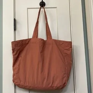 lululemon athletica Bags Lululemon Pack The Pocket Tote 2l Tote Poshmark